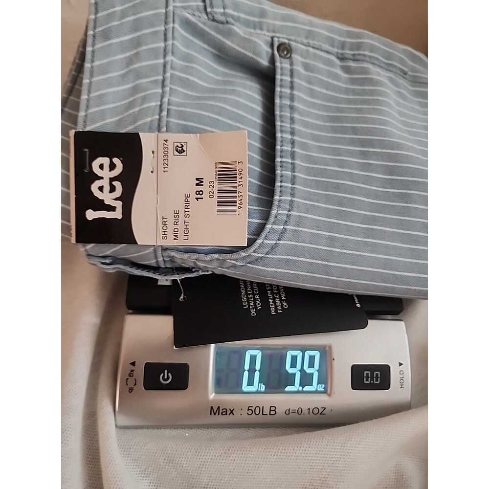 Lee Short Mid Rise Light Rise Size 18W NWT - Picture 5 of 5